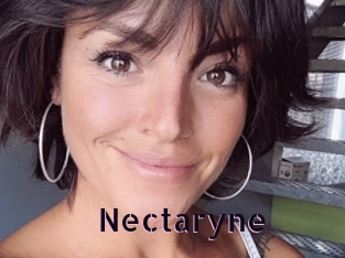 Nectaryne